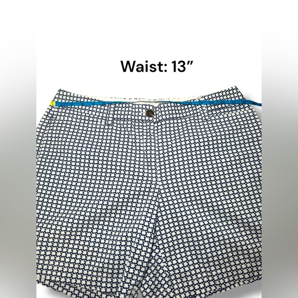 Land's End Fit 2  Bermuda Golf Shorts Geometric White & Blue Style Size 14 EUC - Picture 7 of 11